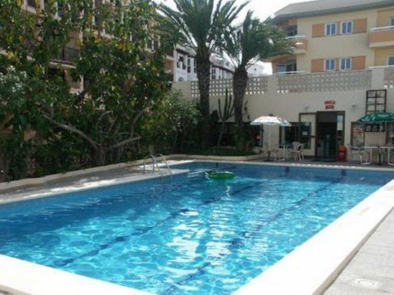 Apartamentos Jovial San Antonio  Exterior photo