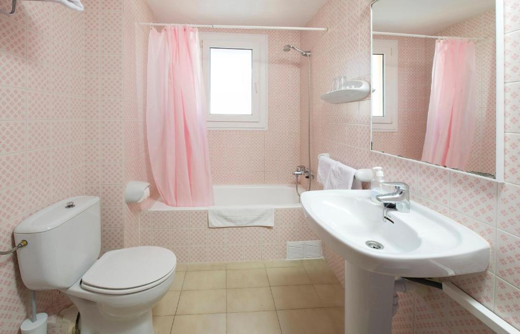 Apartamentos Jovial San Antonio  Room photo